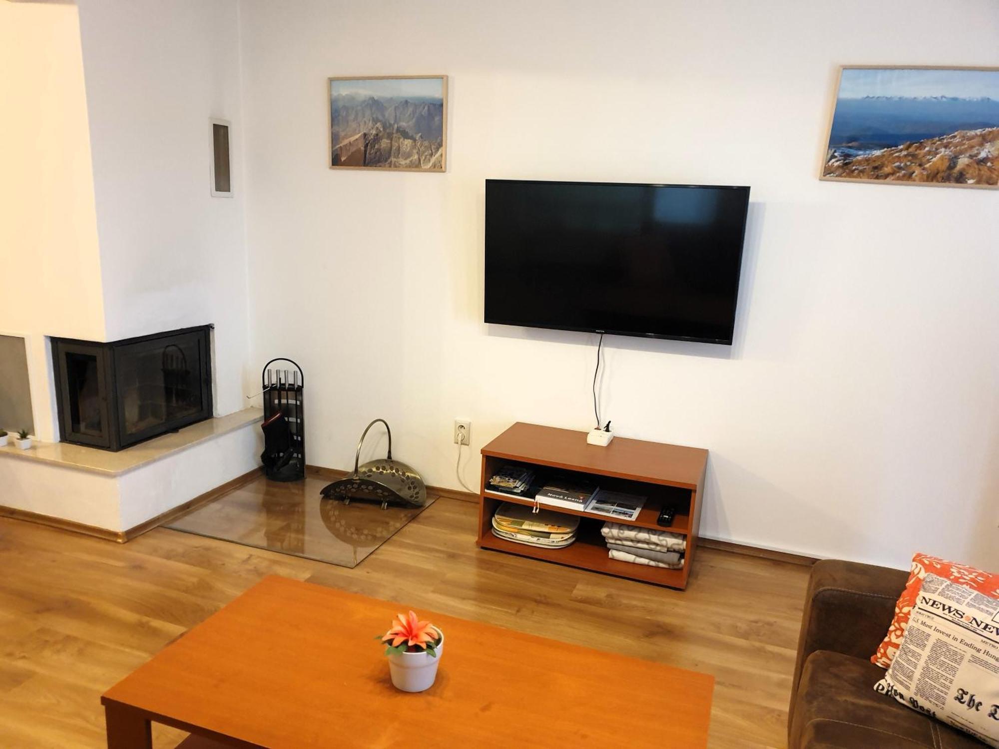 Apartman Slavkov Home & Parking Nová Lesná エクステリア 写真